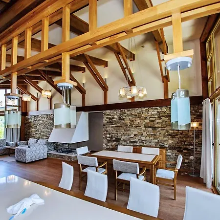 Golf Twin Villas Malina Chalet *