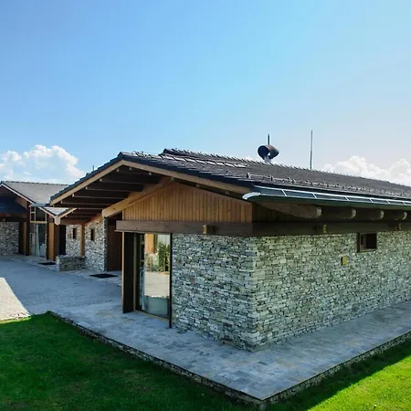 Golf Twin Villas Malina Chalet *