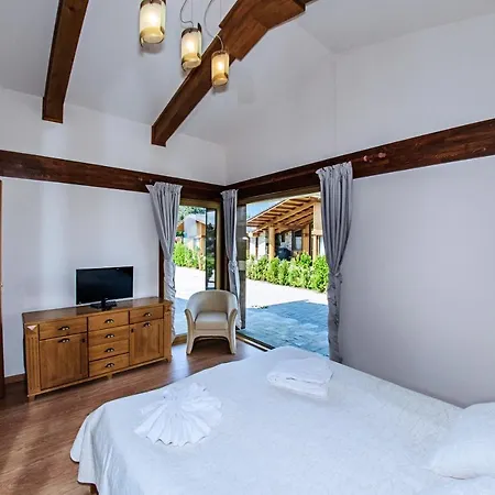 Golf Twin Villas Malina